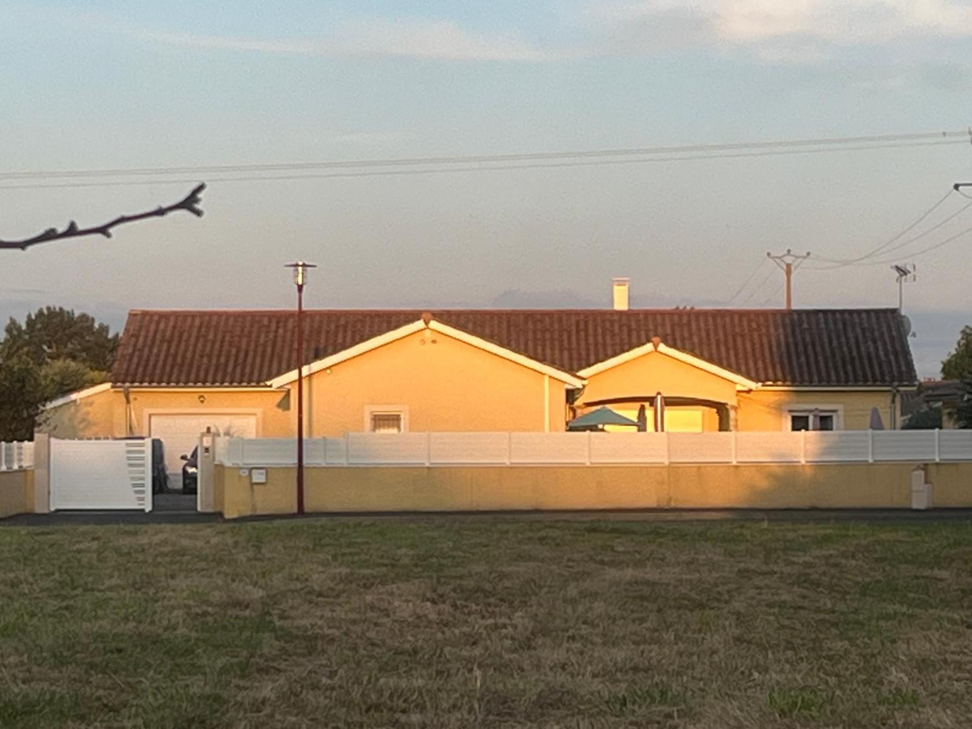 Chambres D'Hotes Chez Estelle Crêches-sur-Saône Zewnętrze zdjęcie